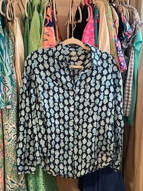 Lilly Pulitzer 100% Linen Navy Blue Button-Down with Aqua Print